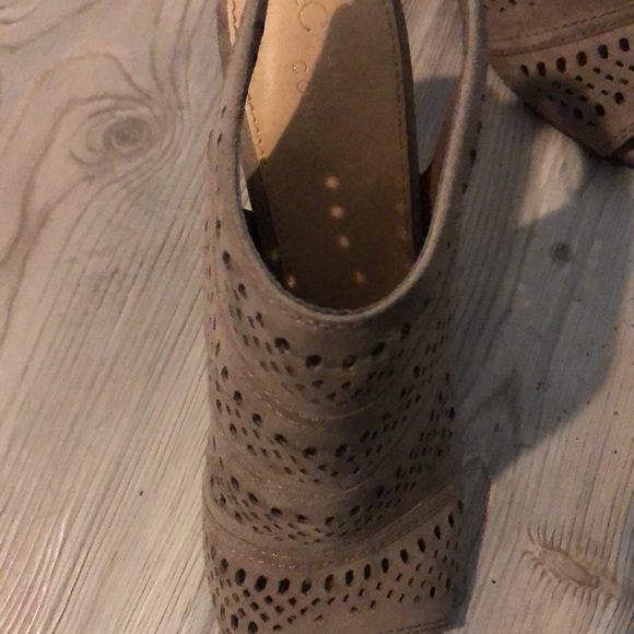 LC Lauren Conrad, 8.5 - Picture 7 of 7